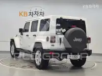 2012 Jeep WRANGLER