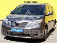 2012 Toyota Sienna