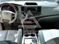 2012 Toyota Sienna
