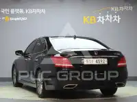 2013 Hyundai Equus