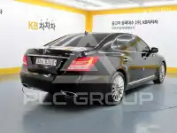 2013 Hyundai Equus