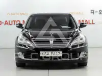 2013 Hyundai Equus
