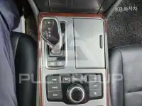 2013 Hyundai Equus