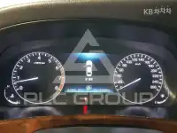 2013 Hyundai Equus