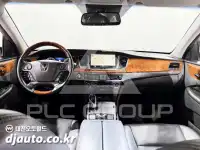 2013 Hyundai Equus