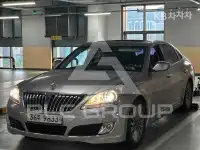 2013 Hyundai Equus