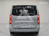 2013 Hyundai Starex