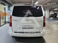 2013 Hyundai Starex