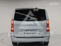 2013 Hyundai Starex