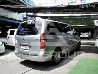 2013 Hyundai Starex