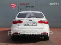 2013 KIA K3