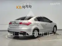 2013 KIA K3