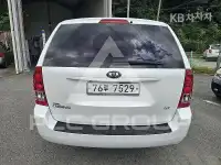 2013 KIA Carnival
