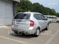 2013 KIA Carens