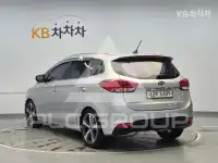2013 KIA Carens