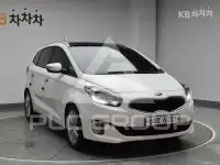 2013 KIA Carens