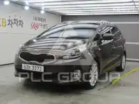 2013 KIA Carens
