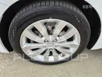 2013 KIA Carens
