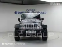 2013 Jeep WRANGLER