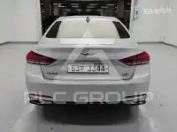 2014 Hyundai Genesis