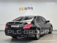 2014 Hyundai Equus