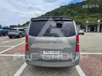 2014 Hyundai Starex
