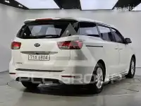 2014 KIA Carnival
