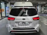 2014 KIA Carnival