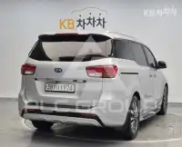 2014 KIA Carnival