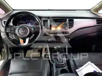 2014 KIA Carens