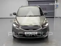 2014 KIA Carens