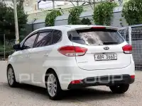 2014 KIA Carens