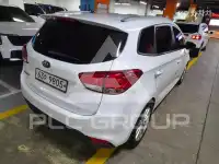 2014 KIA Carens
