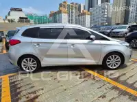 2014 KIA Carens