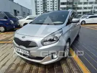 2014 KIA Carens