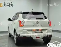 2015 KG Mobility Tivoli