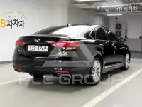 2015 Hyundai Aslan