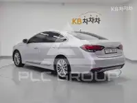 2015 Hyundai Aslan