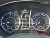 2015 Hyundai Aslan
