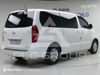 2015 Hyundai Starex