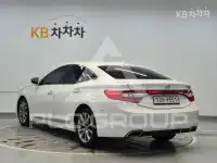 2015 Hyundai Grandeur