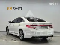2015 Hyundai Grandeur
