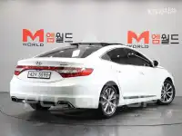 2015 Hyundai Grandeur