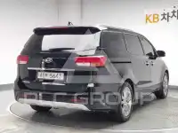 2015 KIA Carnival