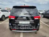 2015 KIA Carnival