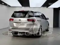 2015 KIA Carnival