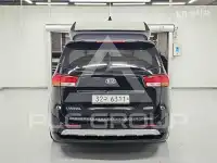2015 KIA Carnival