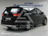 2015 KIA Carnival