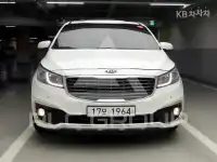 2015 KIA Carnival