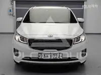 2015 KIA Carnival
